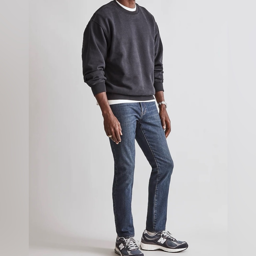 New Madewell Jeans Athletic Slim!!! - Picture 7 of 10
